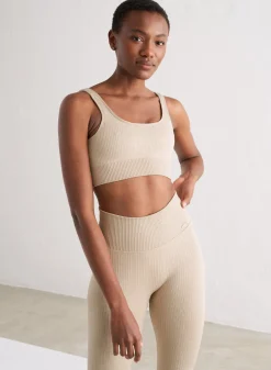 Ribbed Seamless Bra*AIM’N Hot
