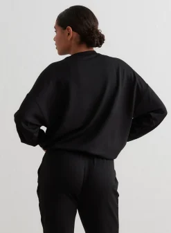 Comfy Sweatshirt*AIM’N Hot