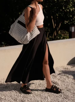 Black Flowy Skirt*AIM’N