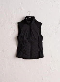 Black Hybrid Vest*AIM’N Discount