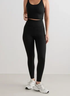 Core Tights*AIM’N
