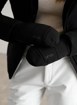 Black Padded Mittens*AIM’N Sale