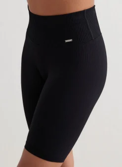 Ribbed Seamless Biker Shorts*AIM’N Outlet