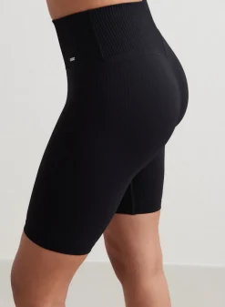 Ribbed Seamless Biker Shorts*AIM’N Outlet