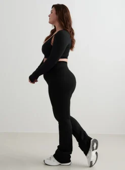 Shape Seamless Flare Tights*AIM’N