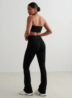 Shape Seamless Flare Tights*AIM’N