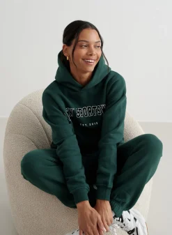 Varsity Sweat Hood*AIM’N Hot