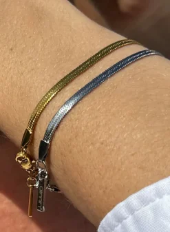Waterproof Bracelet*AIM’N Outlet