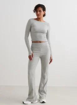 Ease Ribbed Long Sleeve Top*AIM’N Online