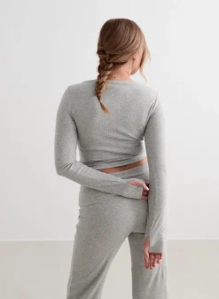 Ease Ribbed Long Sleeve Top*AIM’N Online