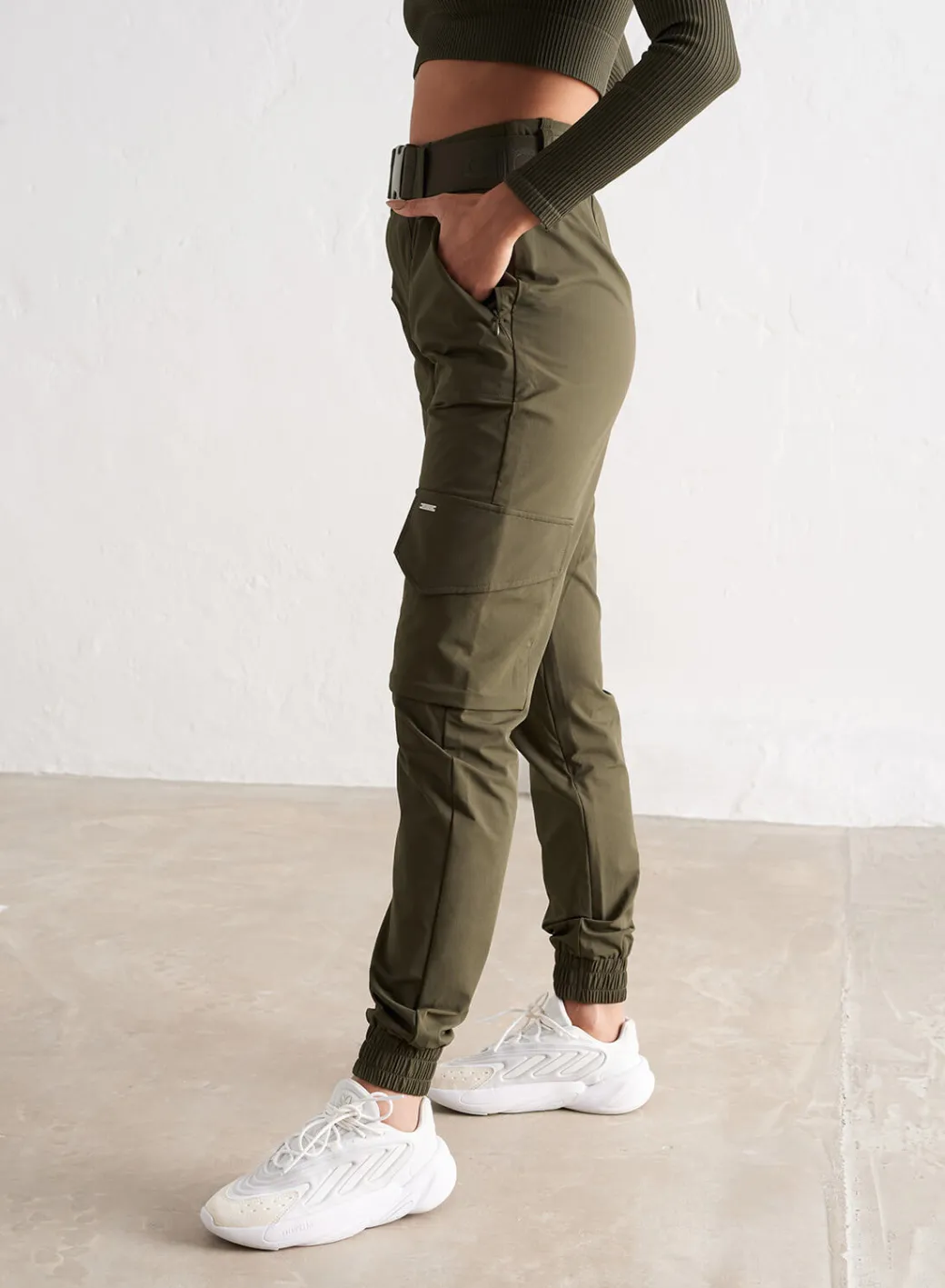 Cargo Pants*AIM’N