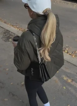 Oversized Quilted Anorak*AIM’N Outlet