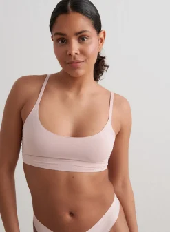 Invisible Top*AIM’N Discount
