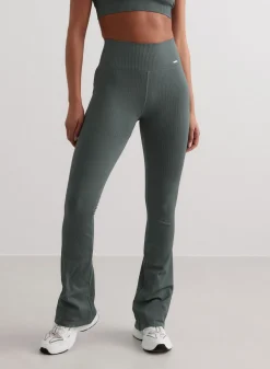 Ribbed Seamless Flare Tights*AIM’N Sale