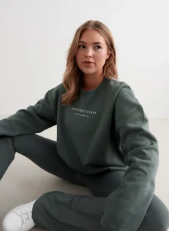 Serif Sweatshirt*AIM’N Best
