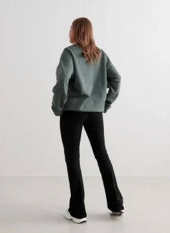 Serif Sweatshirt*AIM’N Best