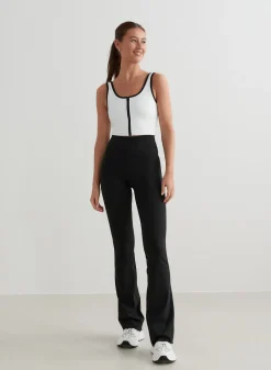 White Sense Zipped Bralette*AIM’N Outlet