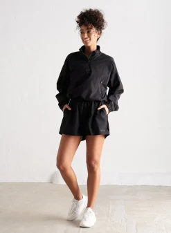 Windbreaker Shorts*AIM’N Hot