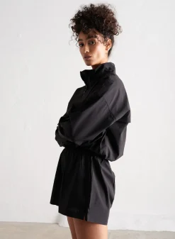Windbreaker Shorts*AIM’N Hot